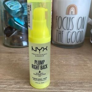 NYX plump right back makeup primer